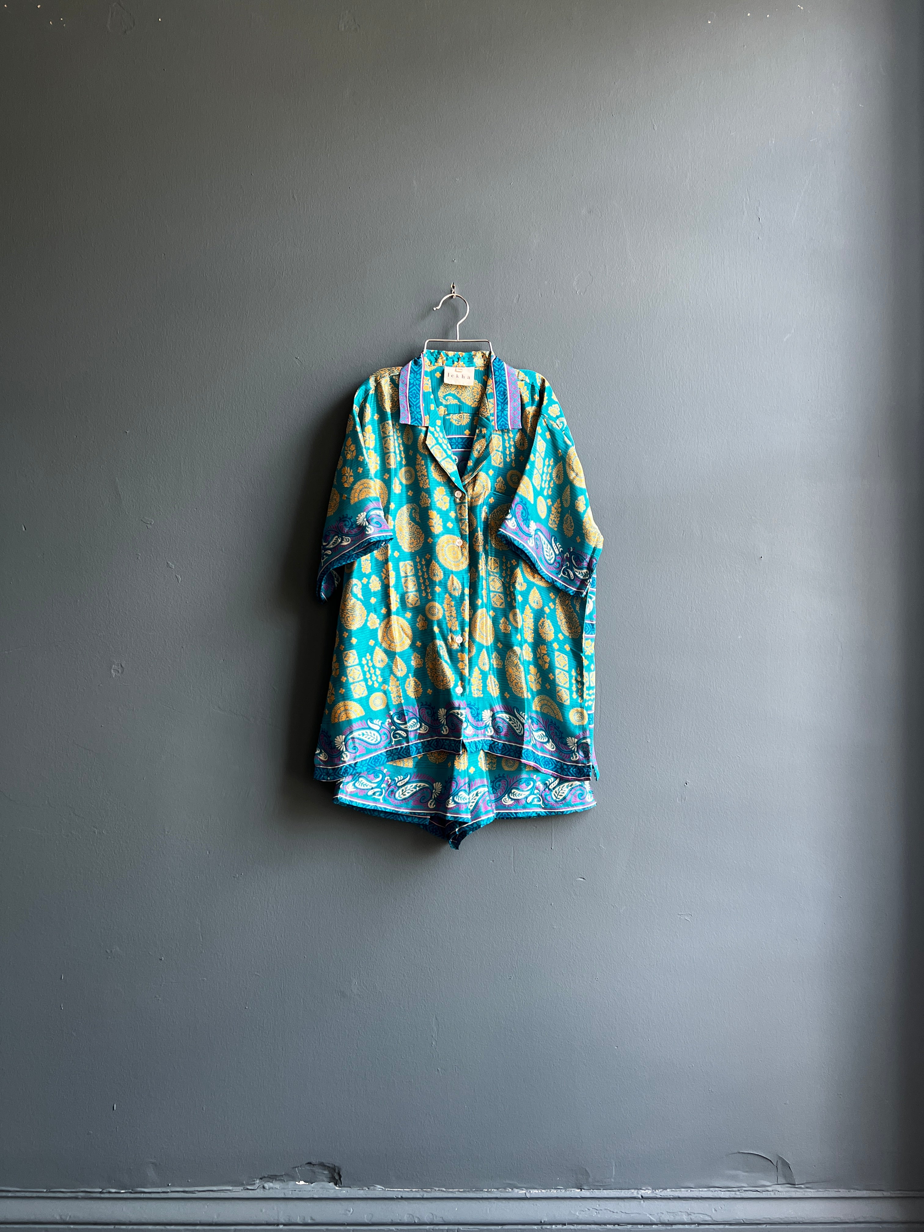 Recycled Sari Camp Set