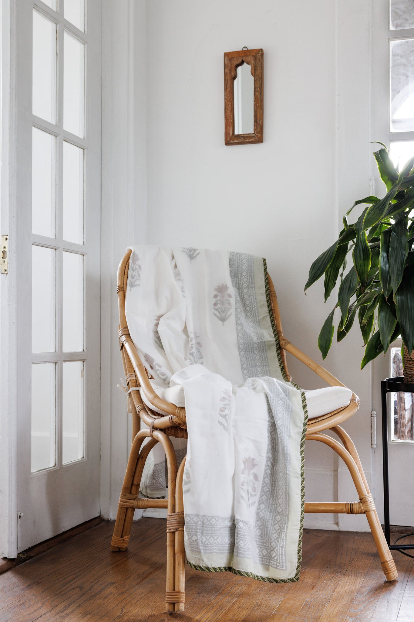 Muslin Dohar Throw Blanket