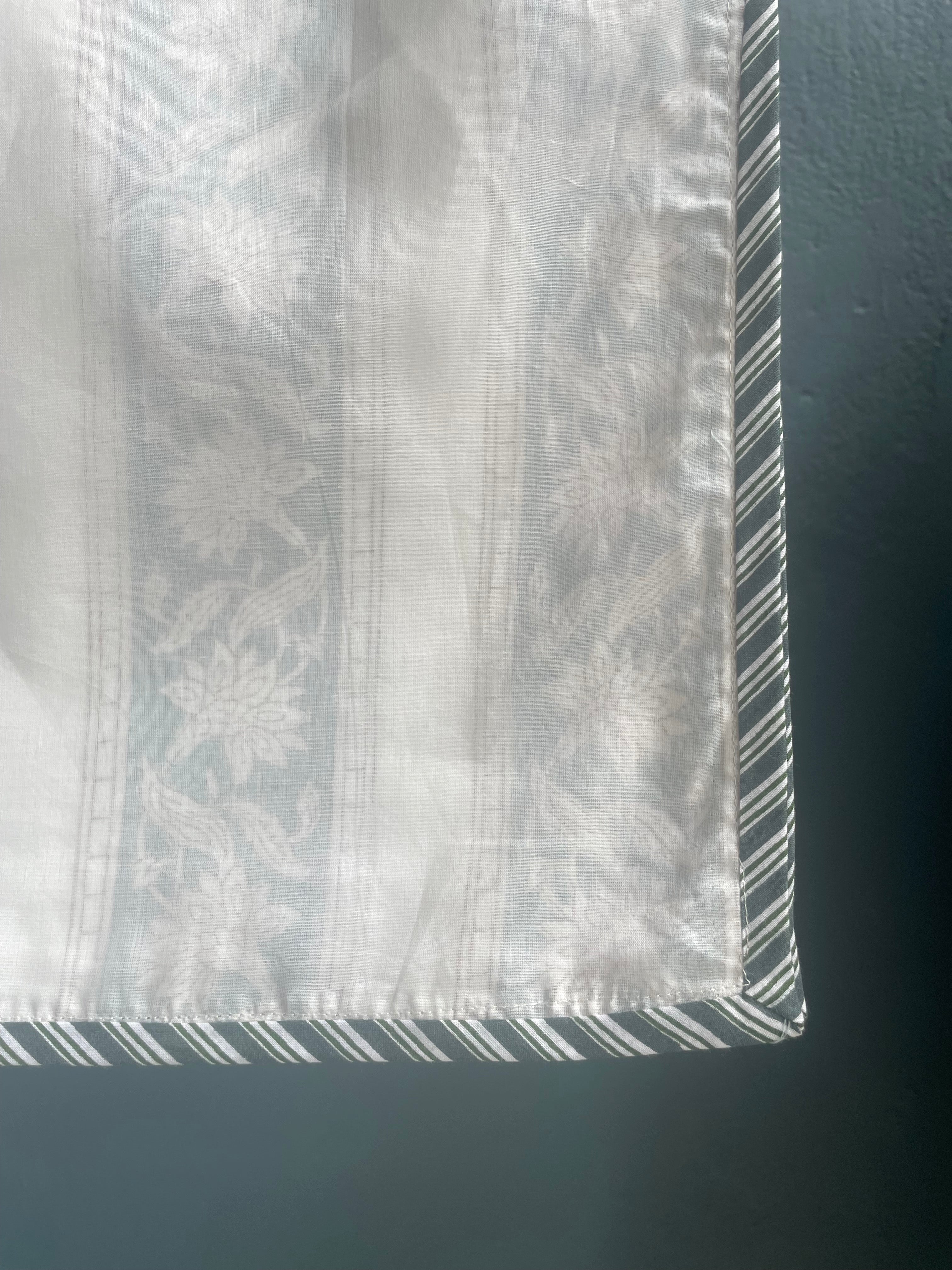 Muslin Dohar Throw Blanket