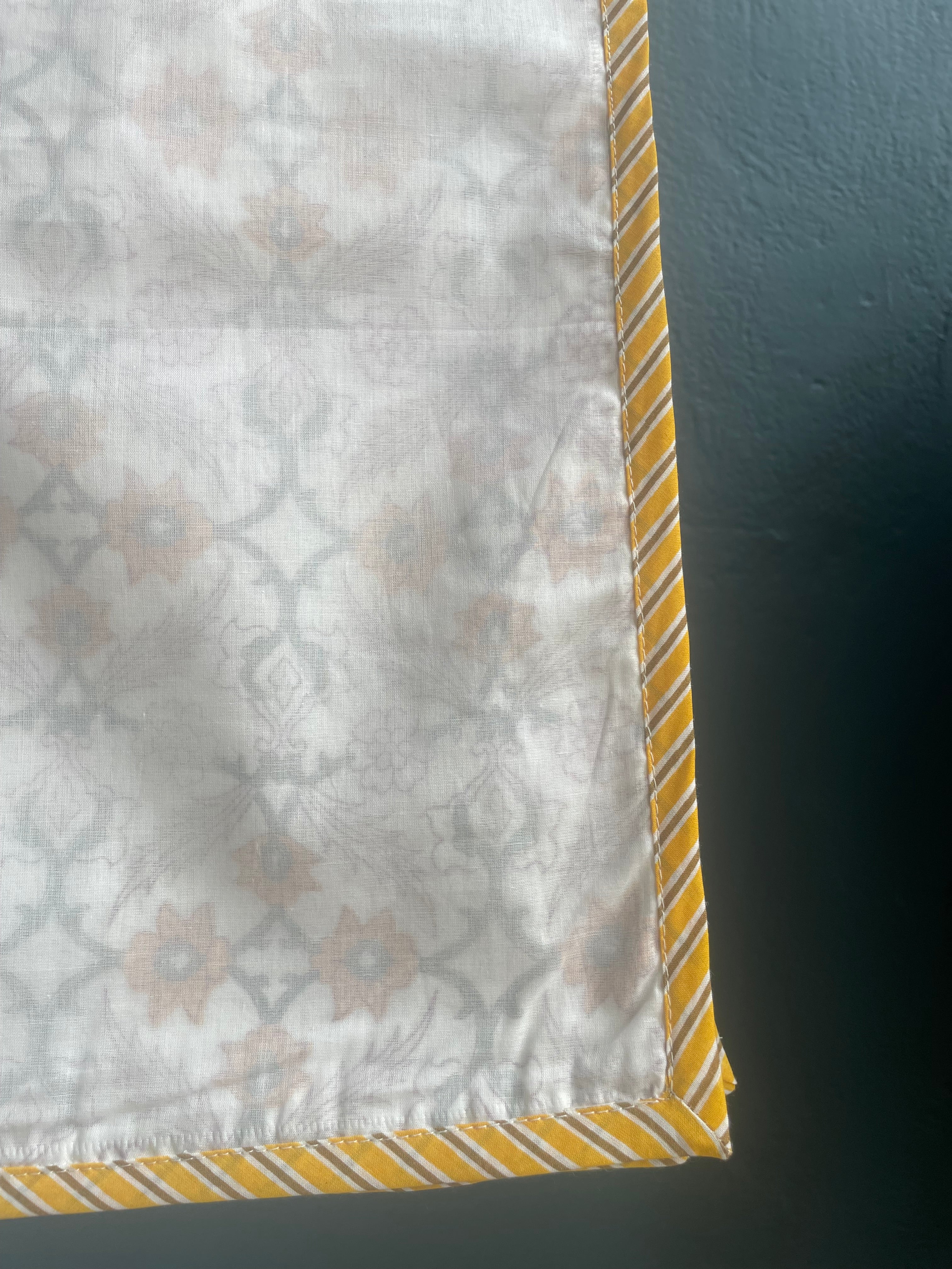 Muslin Dohar Throw Blanket