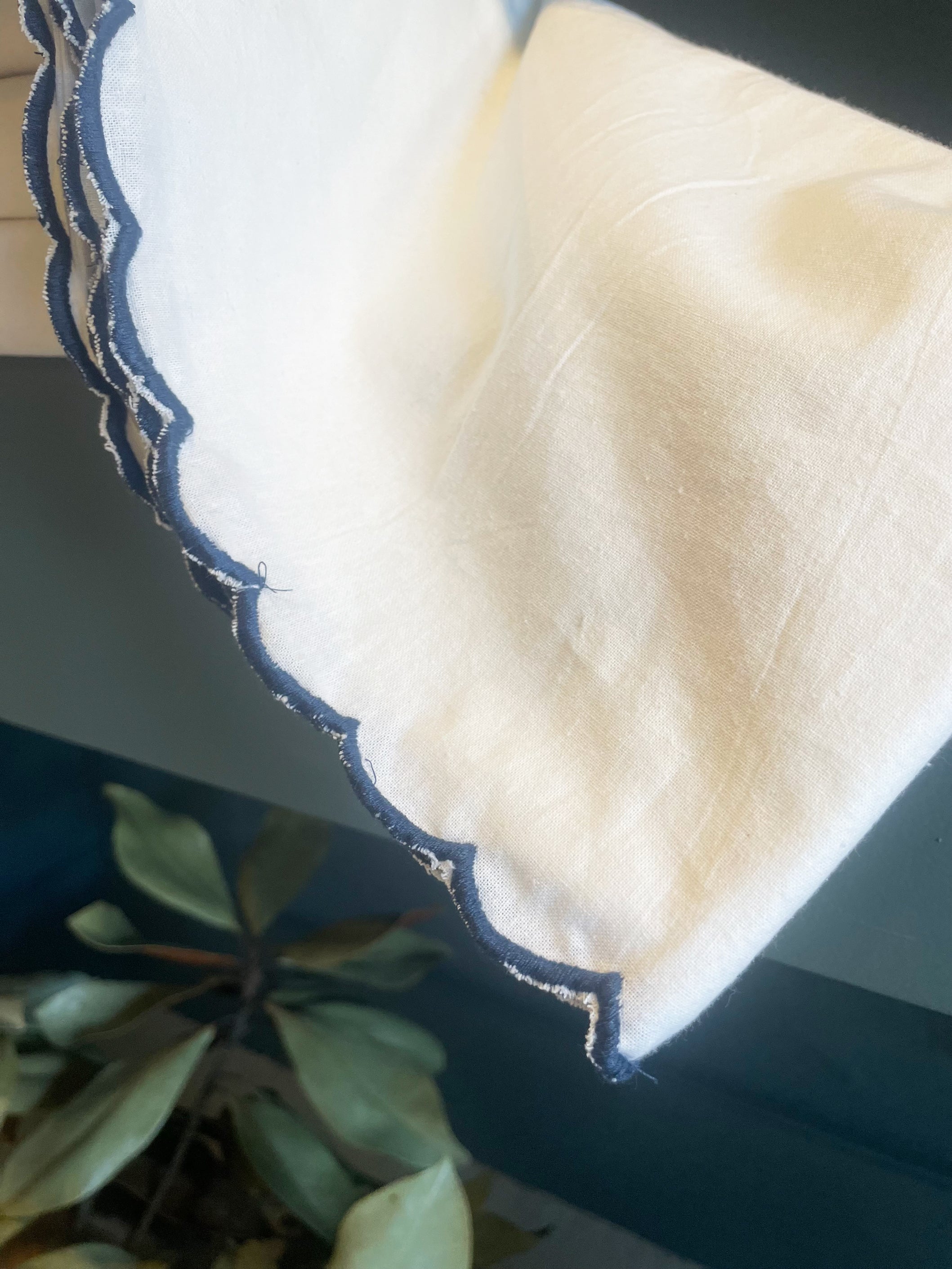 White Scallop Tablecloth