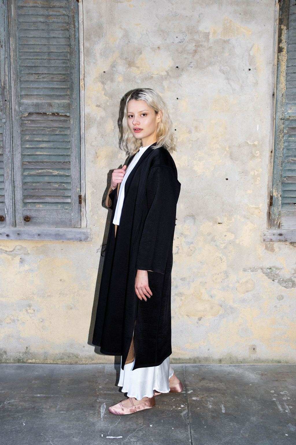 Deepa Satin Coat | black/pecan