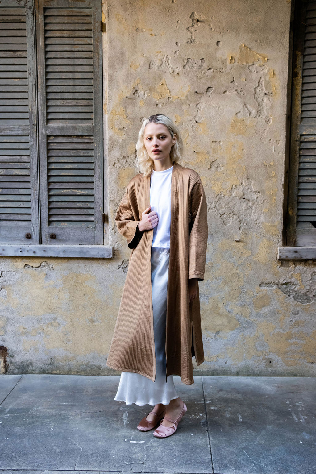 Deepa Satin Coat | black/pecan