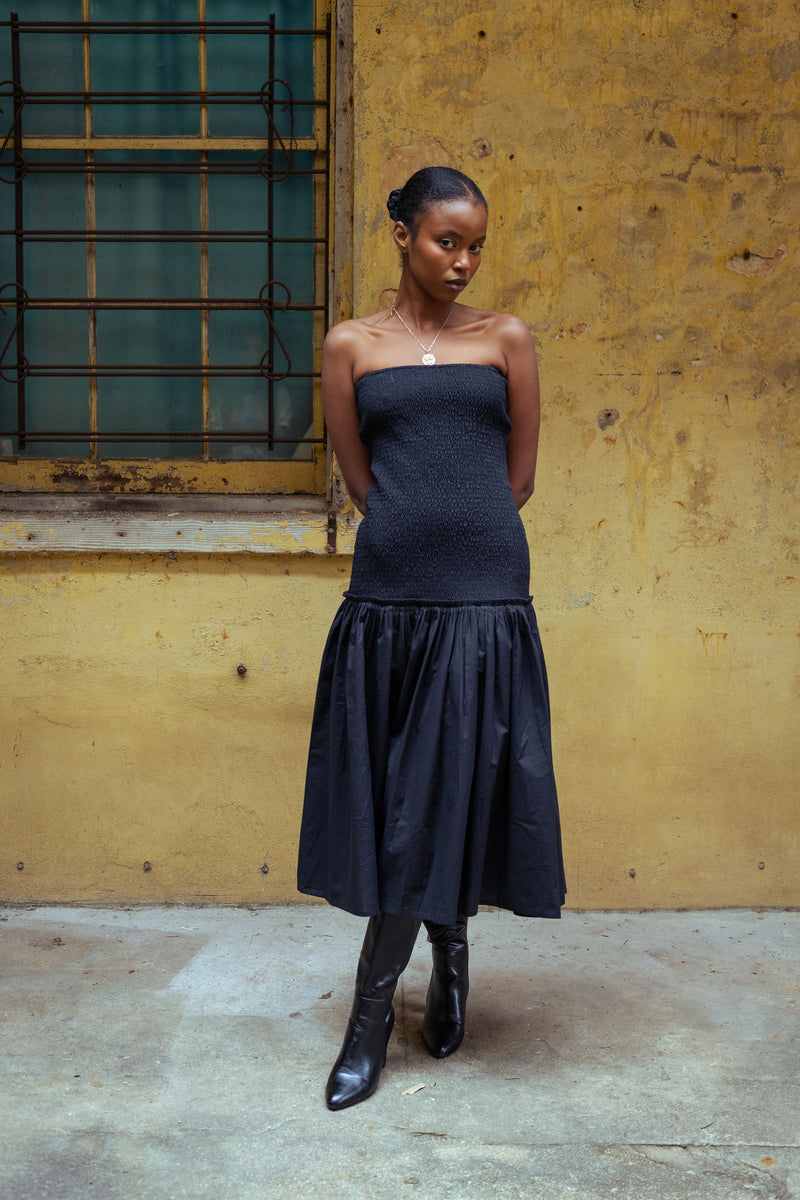 Nalini Smocked Midi Dress in Poplin | Black