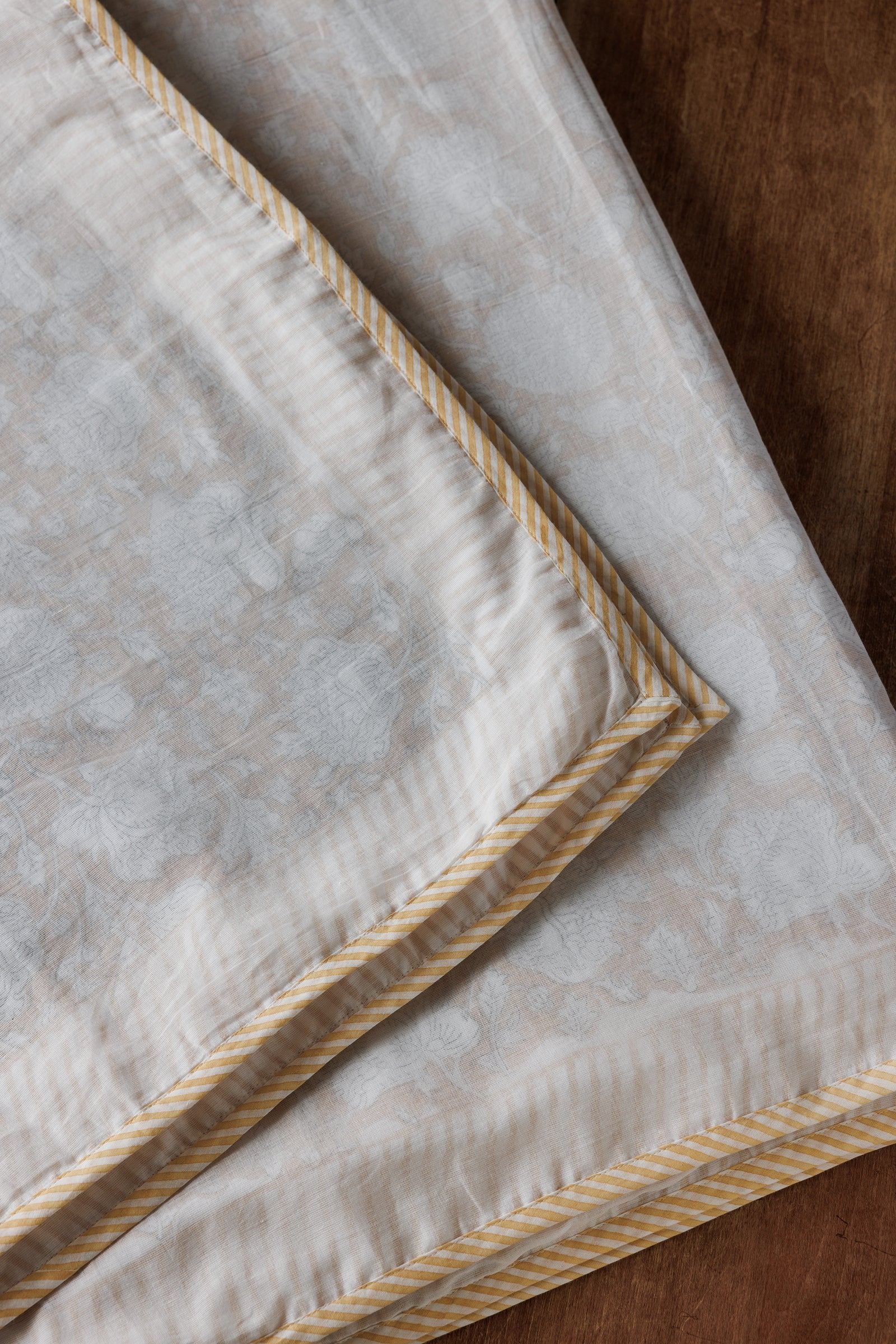 Muslin Dohar Throw Blanket