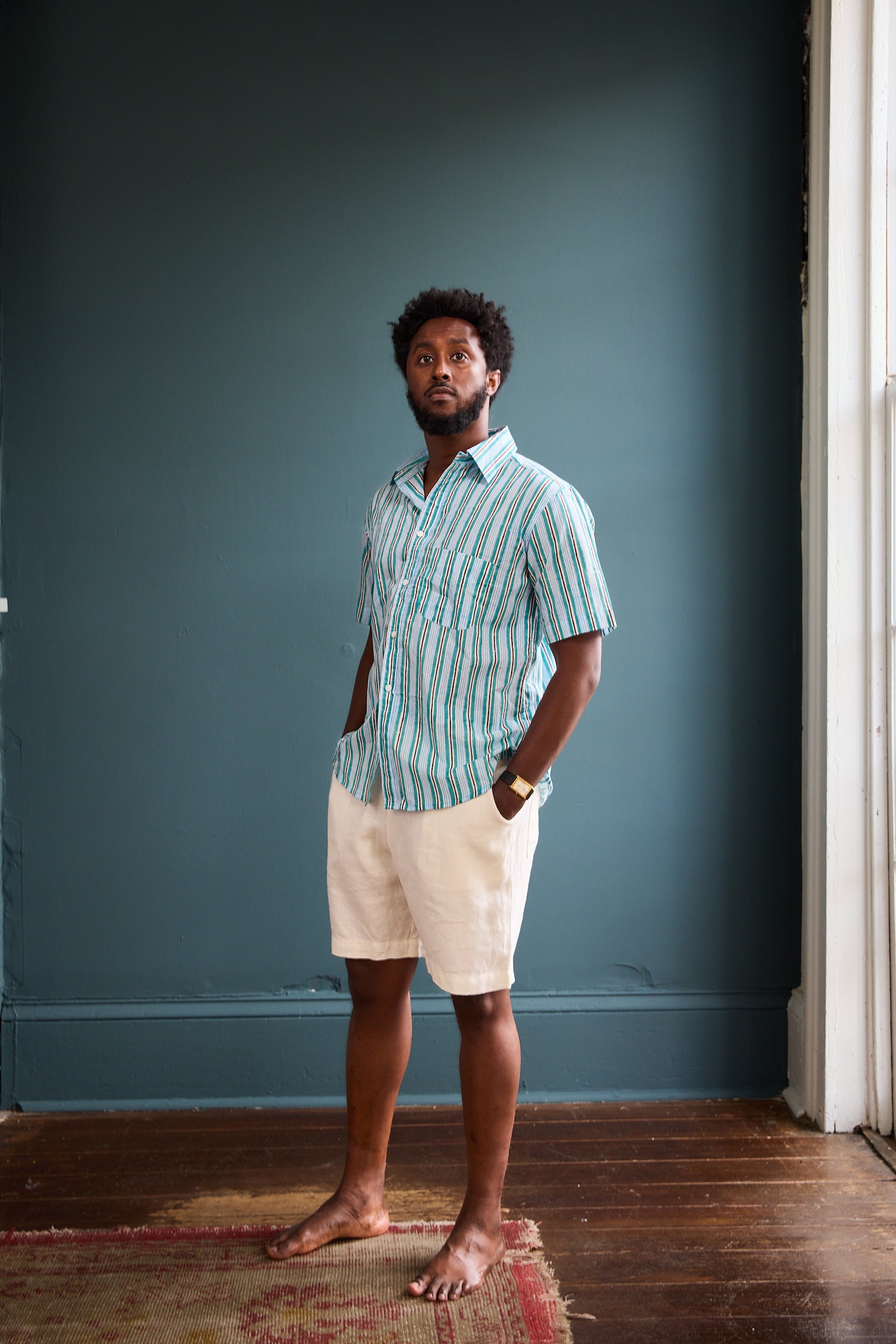 Classic Men's Short Sleeve Button Down