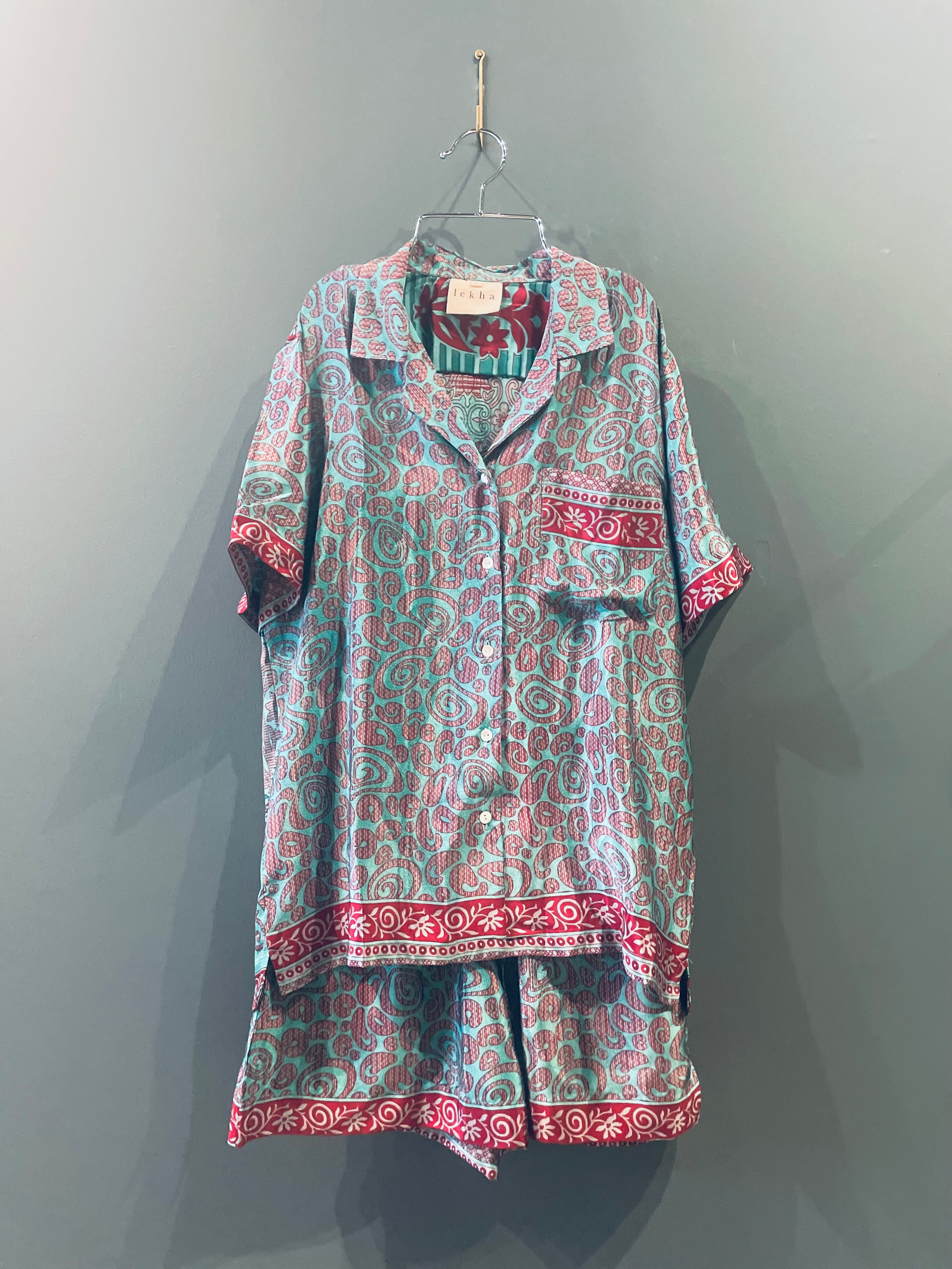 Recycled Sari Camp Set