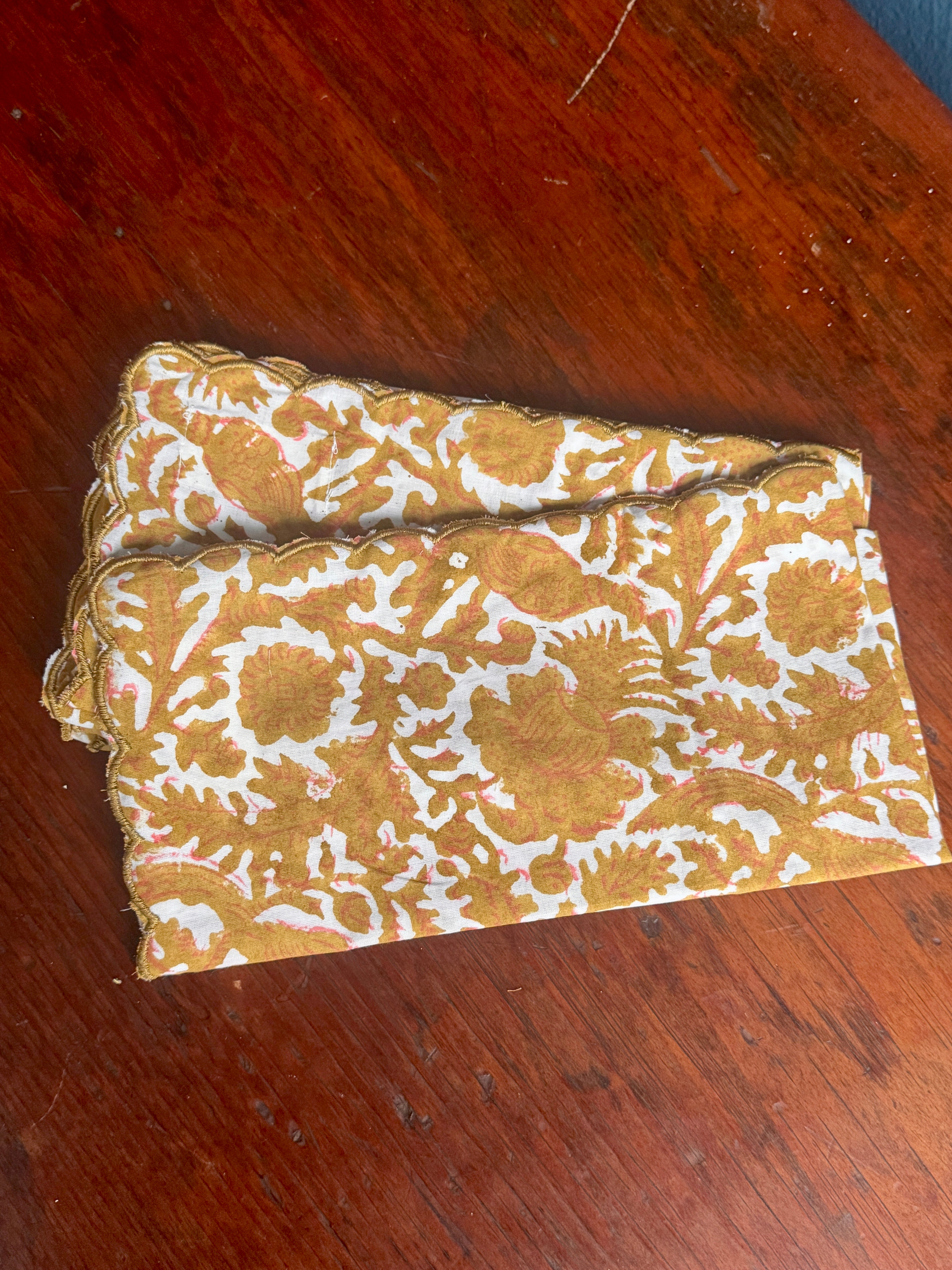 Mustard Scallop Napkin