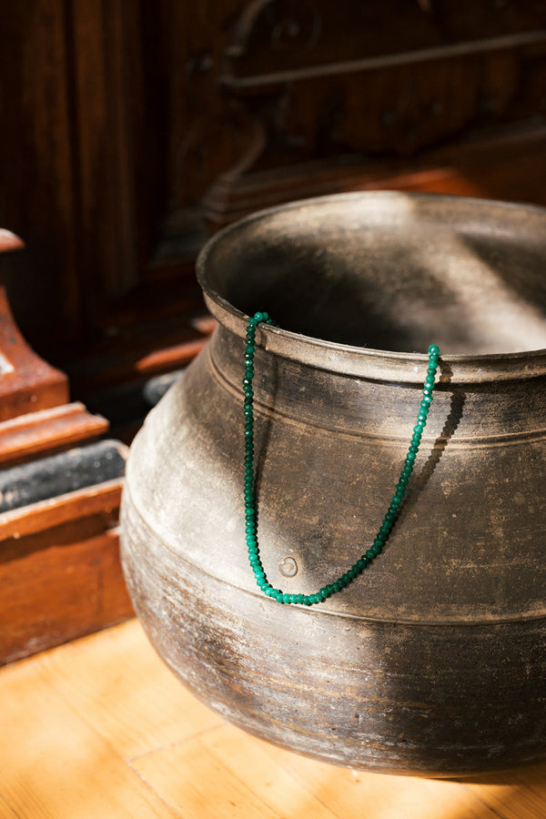 Green agate stone mala necklace, handmade in India. | Green