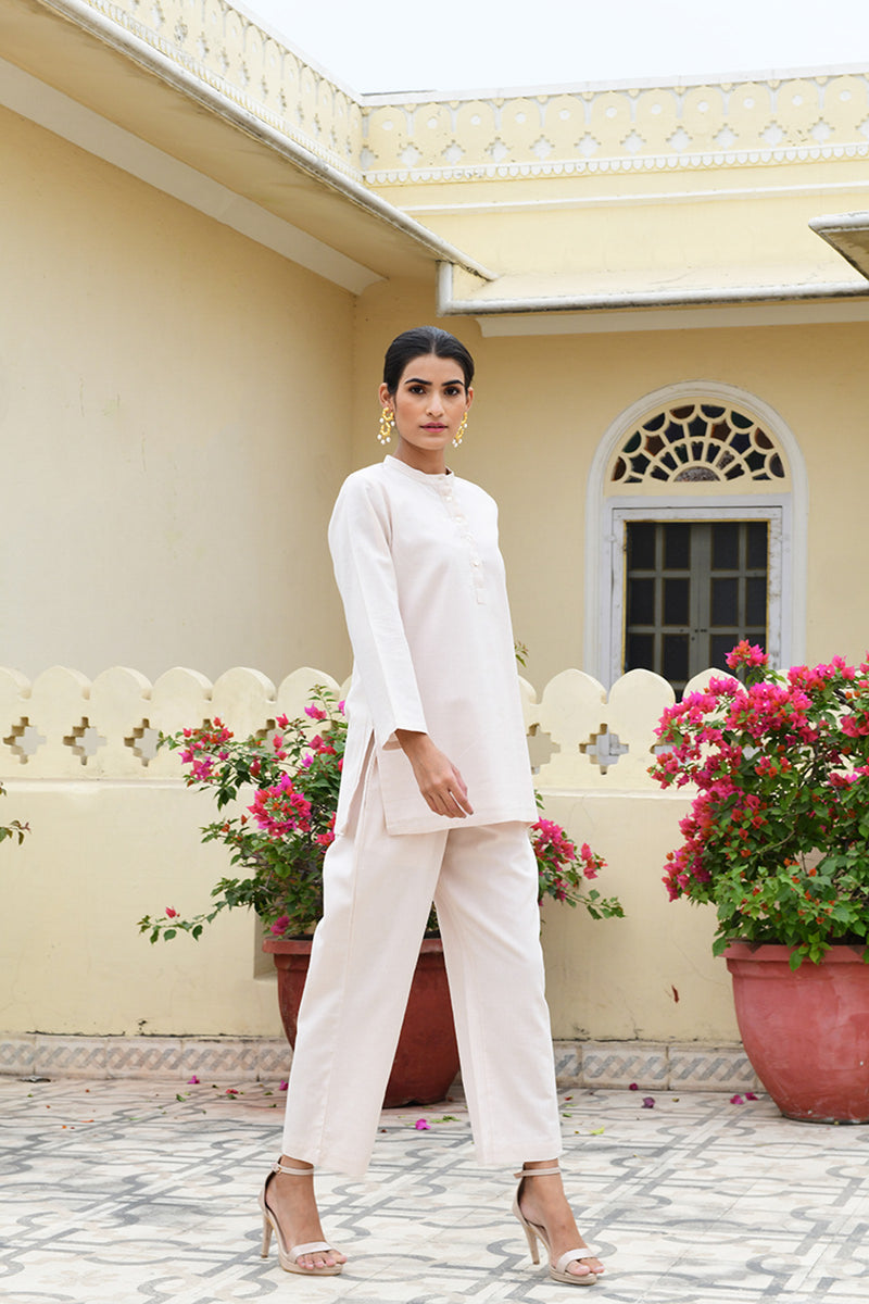 Handloomed cotton pant and tunic loungewear set made in India.