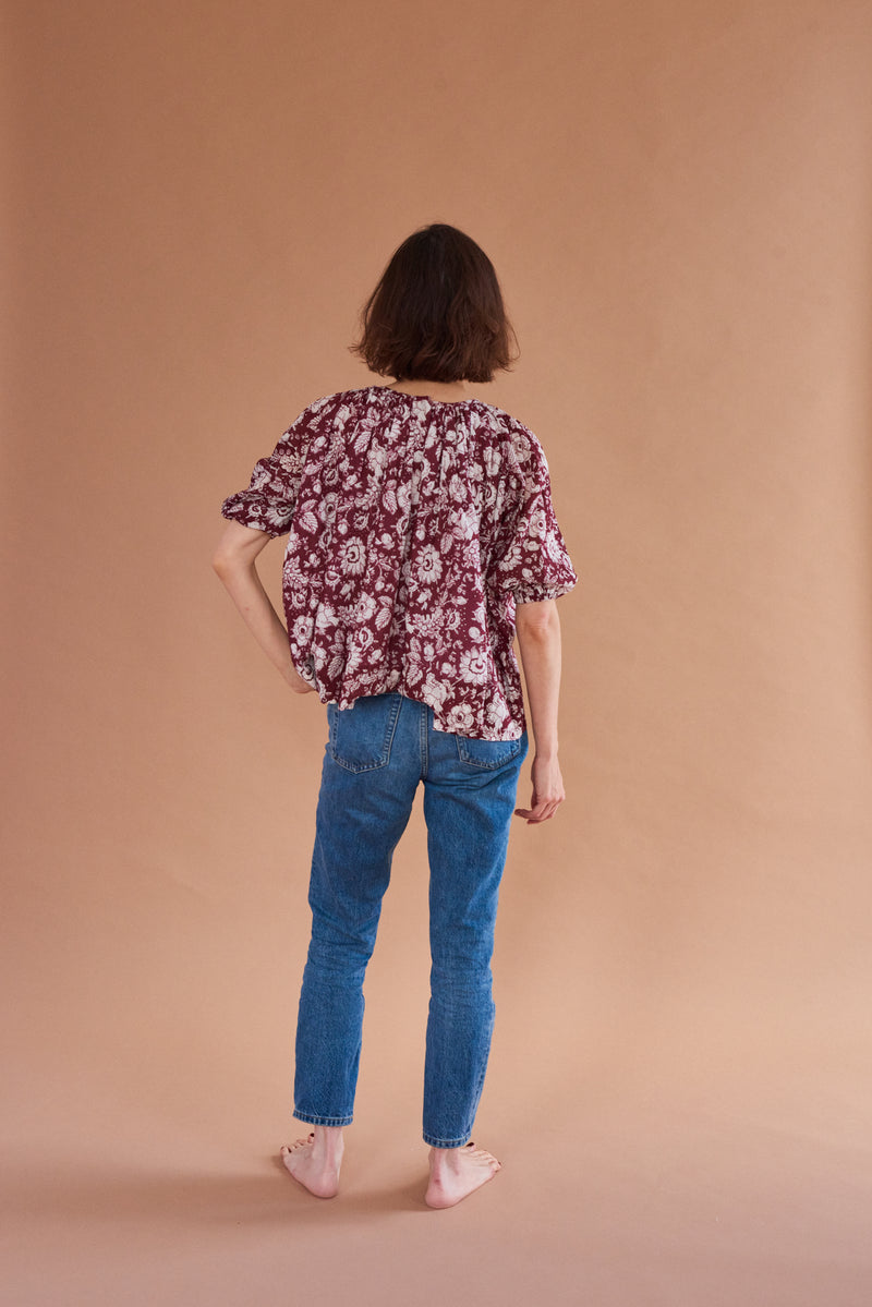 Tamboo Top with elasticized balloon sleeves, handmade in India.