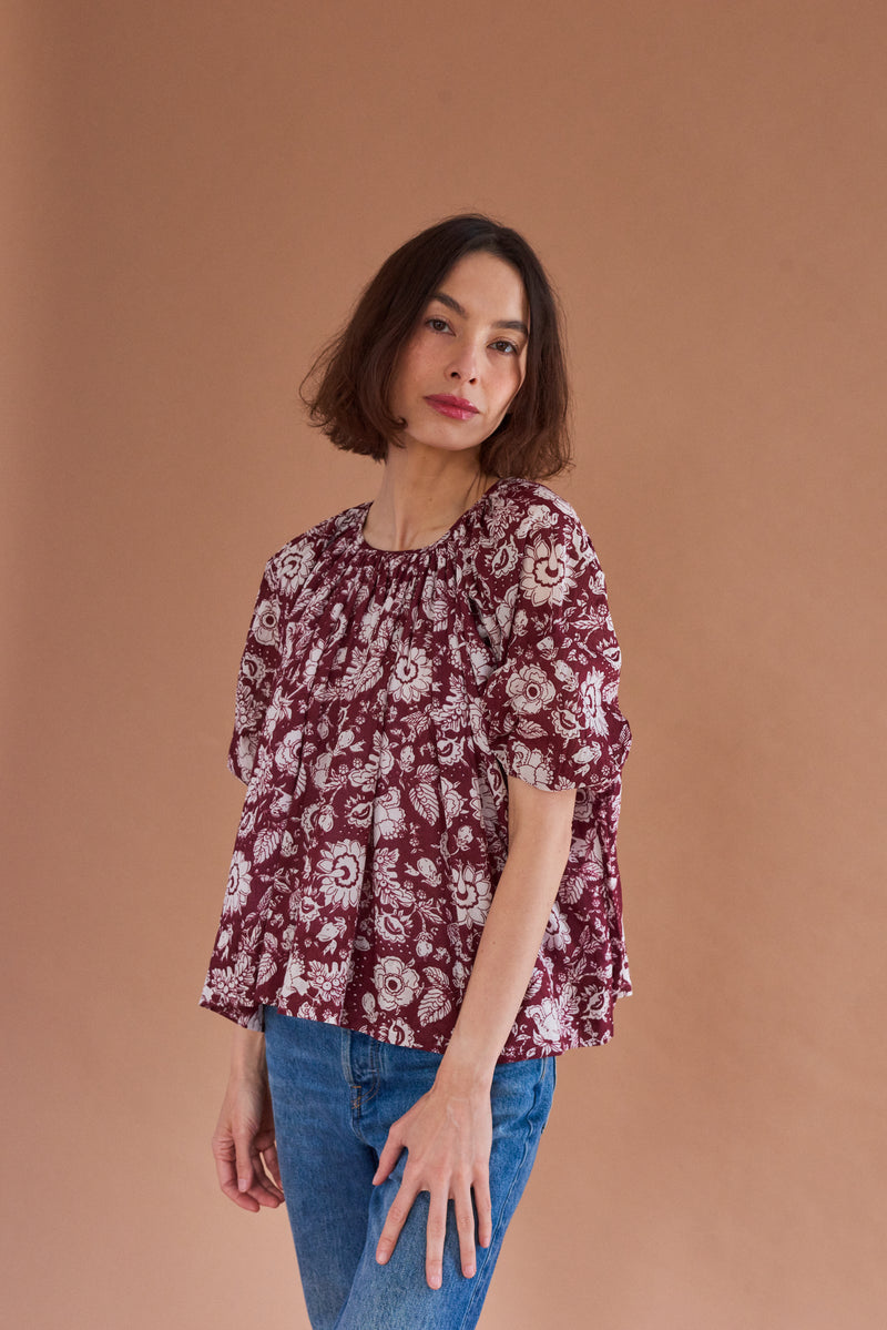 Tamboo Top with elasticized balloon sleeves, handmade in India.