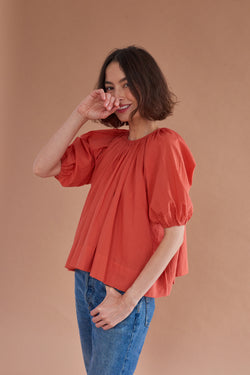 Tamboo Top with elasticized balloon sleeves, handmade in India.